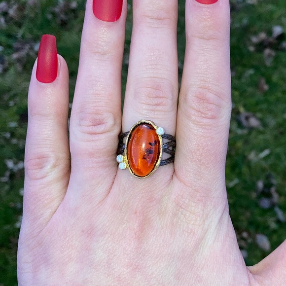 Natural Oval Amber Gemstone Ring Sz 7.75 Silver with Black Rhodium Gold - Picture 4 of 8